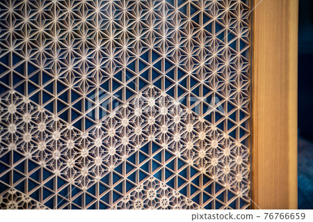 Kumiko door in the city 76766659