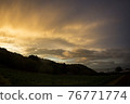 Dusk of the mountain 76771774