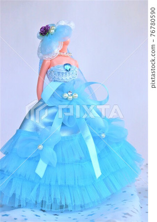 Miniature dress wedding image Miniature dress wedding image 76780590