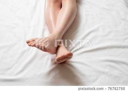 男性腿部脫毛後圖像男性腿 男性腿部脫毛後圖像男性腿 76782788