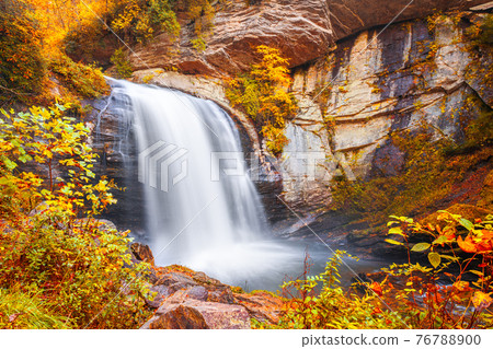 Looking Glass Falls in Pisgah National Forest, North Carolina, USA 76788900