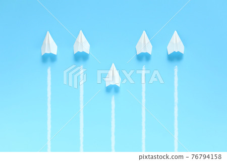 Paper plane delayed by one aircraft 3 76794158