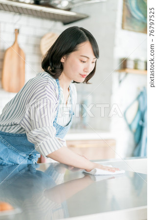 廚房閃亮 76797525