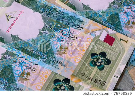 New Qatari Riyal banknotes  76798589