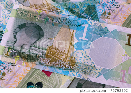 New Qatari Riyal banknotes New Qatari Riyal banknotes 76798592