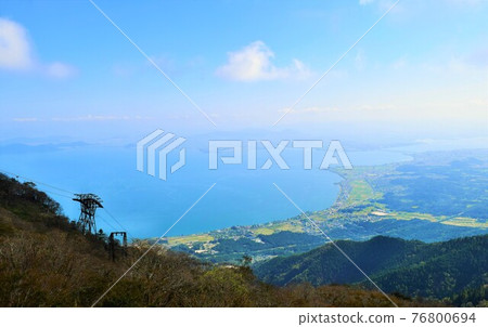 從琵琶湖溪谷、琵琶湖和滋賀縣城市景觀看到的琵琶湖景觀 76800694