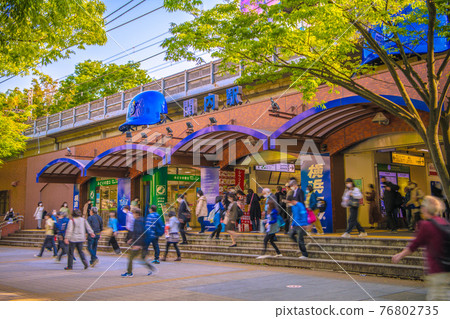 日本橫濱市景、關內站（南口）等=2021年4月20日 76802735