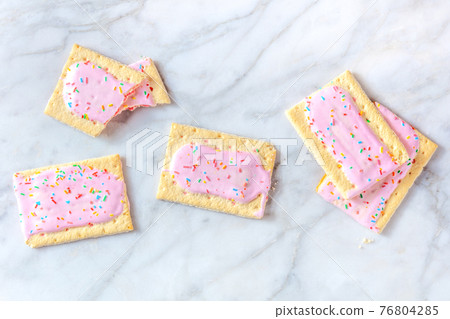 Strawberry pop tarts, overhead flat lay shot Strawberry pop tarts, overhead flat lay shot 76804285