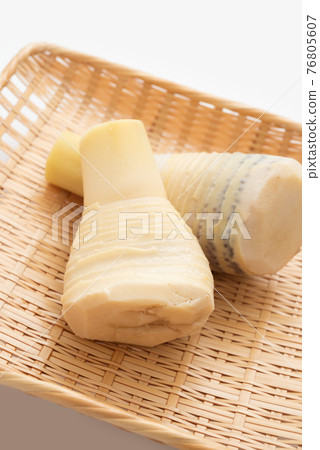 Boiled bamboo shoots Boiled bamboo shoots 76805607
