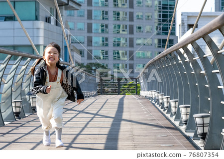 lifestyle kids running workout 76807354