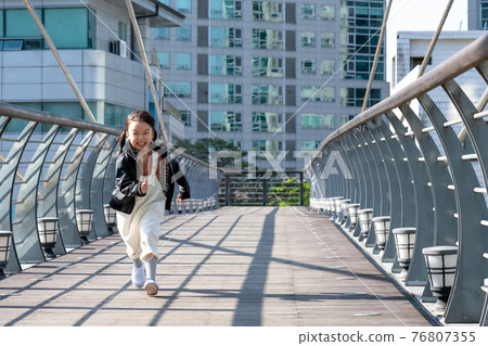 lifestyle kids running workout 76807355