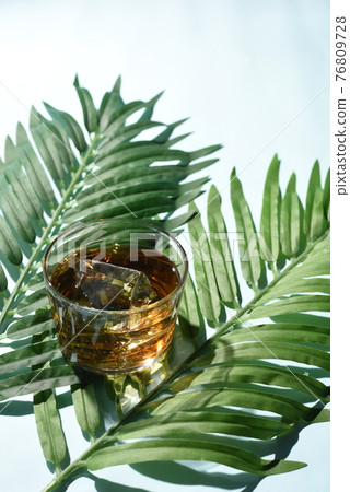 Botanical tea Botanical tea 76809728