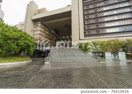 Umekita Plaza in the rain 76810656