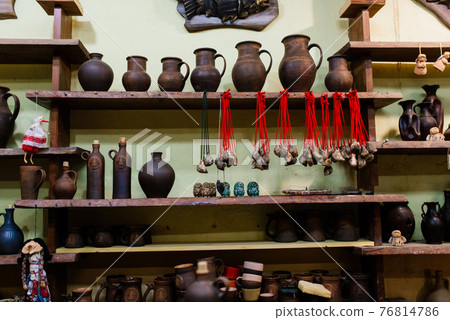 Clay jars at the rural arabic market 76814786
