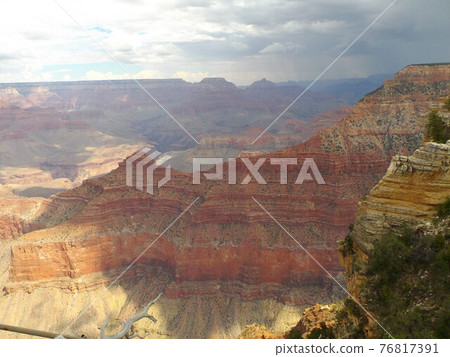 Grand Canyon  76817391