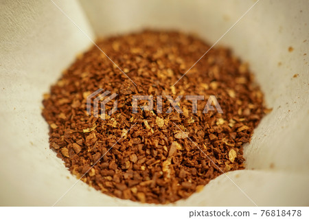 帶紙滴的咖啡 帶紙滴的咖啡 76818478