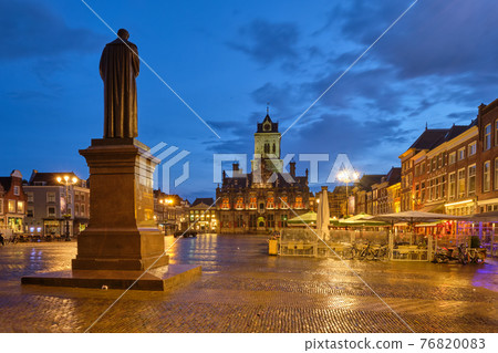 Delft Market Square Markt in the evening. Delfth, Netherlands 76820083