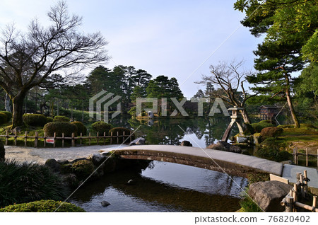兼六園琴寺石燈籠“琴寺石燈籠” 76820402