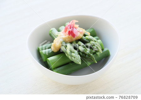 Asparagus mustard vinegar miso Asparagus mustard vinegar miso 76828709