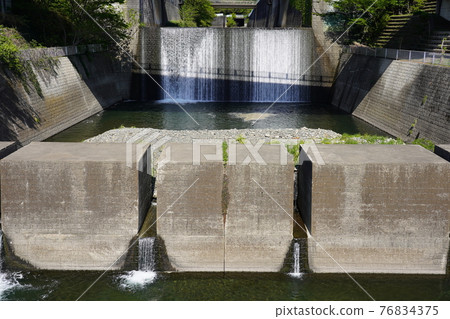 Waterfall-Three-tiered waterfall observation open space Hatagawa diversion channel- 76834375