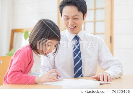 Educational image: Girls and male teachers studying at a cram school Educational image: Girls and male teachers studying at a cram school 76835496