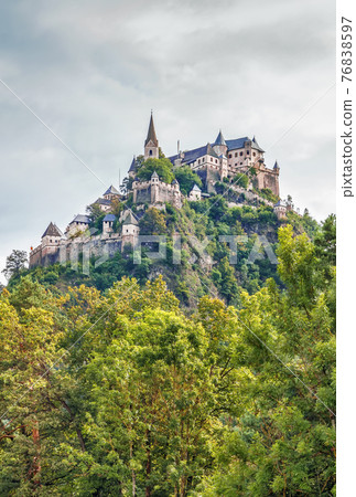 Hochosterwitz Castle, Austria Hochosterwitz Castle, Austria 76838597