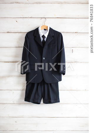 Children's clothing, boys, jackets, shirts, pants, shorts, suits 76841833