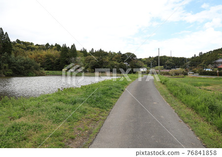 Country landscape 76841858