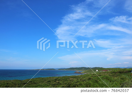 Blue sea and clouds seen from Tsunoshima in summer Blue sea and clouds seen from Tsunoshima in summer 76842037