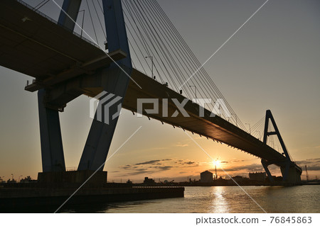 東大橋名子（Meiko Higashi Ohashi）的日出 76845863