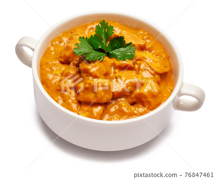 White ceramic bowl of Traditional Chicken Curry isolated on white background with clipping path embedded 76847461