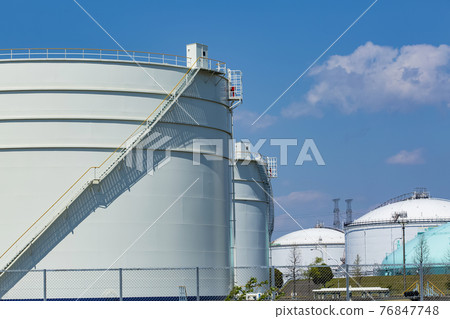 Oil / gas tank Oil / gas tank 76847748