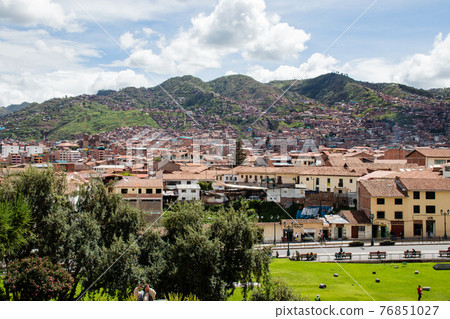 Cityscape seen from the church in Lima 76851027