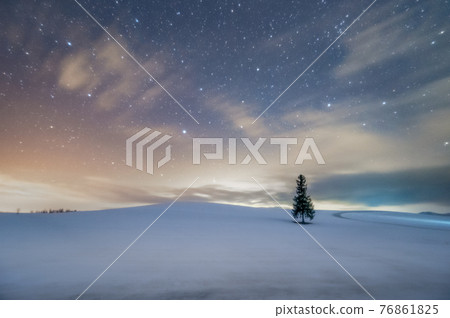 美瑛鎮春天銀河 76861825