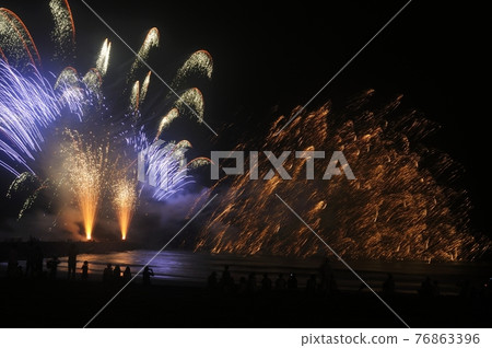 煙花顯示圖像 76863396