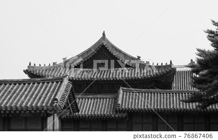 Changgyeonggung Palace, a traditional palace in Korea, traditional buildings Changgyeonggung Palace, a traditional palace in Korea, traditional buildings 76867406