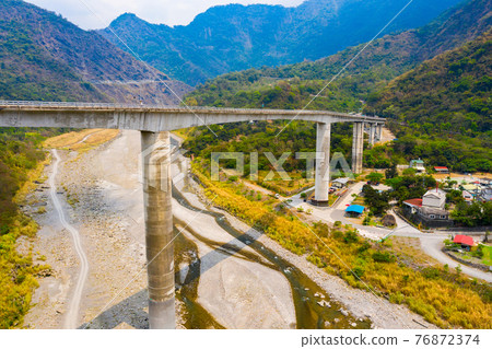 臺灣屏東霧台谷川大橋Taiwan Pingtung Wutai Guchuan Bridge 臺灣屏東霧台谷川大橋Taiwan Pingtung Wutai Guchuan Bridge 76872374