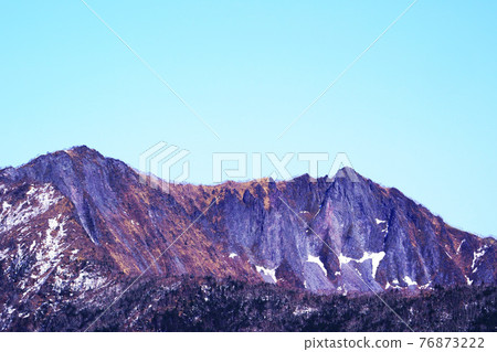 春天摩週湖北海道摩周山山頂附近 春天摩週湖北海道摩周山山頂附近 76873222