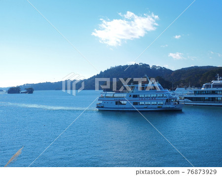 Matsushima sightseeing boat sailing 76873929