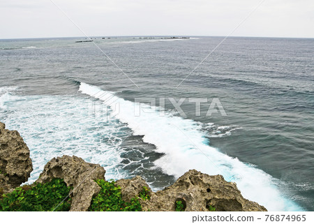 A spectacular spot on Miyakojima, Higashi Heian Nazaki A spectacular spot on Miyakojima, Higashi Heian Nazaki 76874965