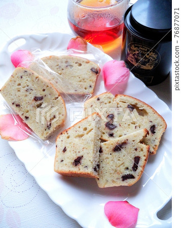 美味的!手工巧克力香蕉磅蛋糕 美味的!手工巧克力香蕉磅蛋糕 76877071