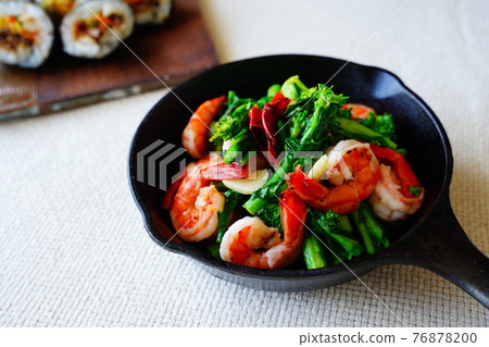 蒜蓉炒油菜花蝦仁 76878200