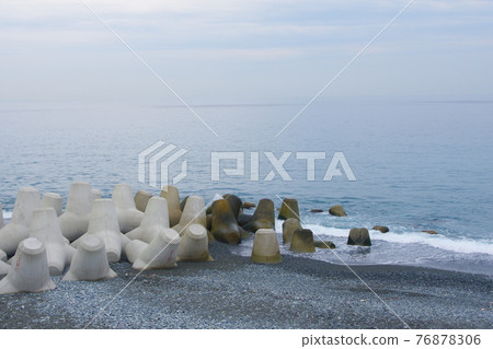 The sea seen from the parking of Seisho Bypass in cloudy weather The sea seen from the parking of Seisho Bypass in cloudy weather 76878306