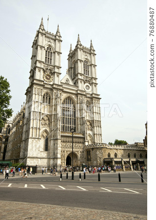 Westminster Abbey and Blue Sky 76880487