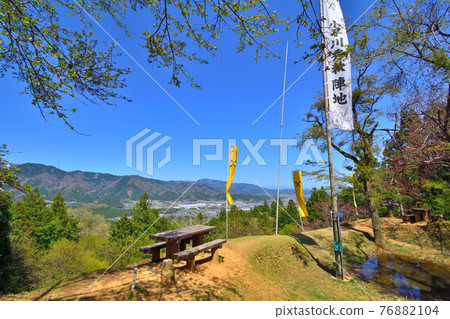 Sekigahara Ancient Battlefield Hideaki Kobayakawa View the battlefield from Mt. Matsuo 76882104