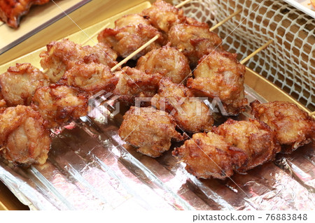 串燒賣的“炸雞” 串燒賣的“炸雞” 76883848