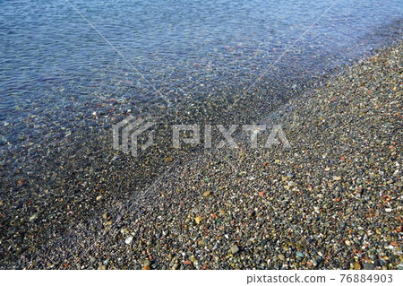 Tama gravel coastline, Rumoi Golden Beach 76884903