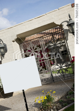 MOODBOARD STOCK PHOTOGRAPHY 76885108