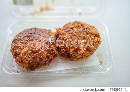 Super popular side dish Menchi-katsu Super popular side dish Menchi-katsu 76894241
