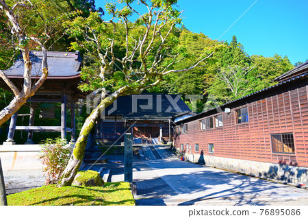 白山市白峰市名化壽寺 白山市白峰市名化壽寺 76895086